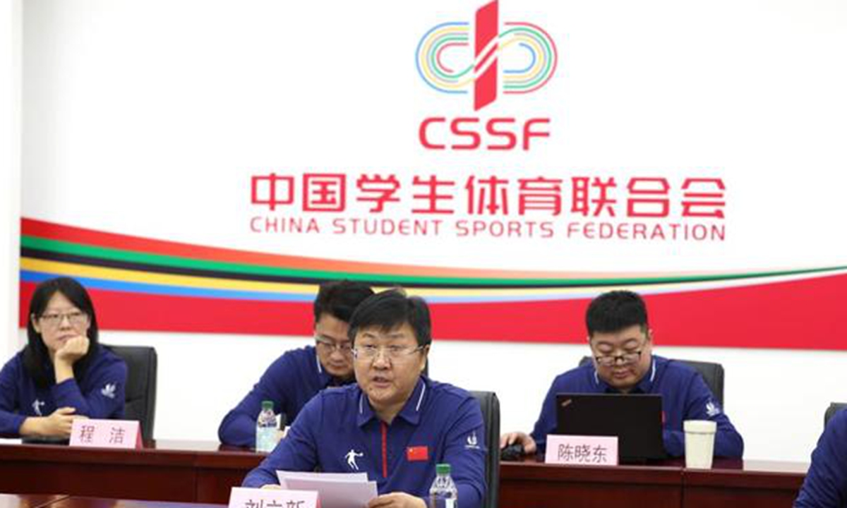 是许多教练